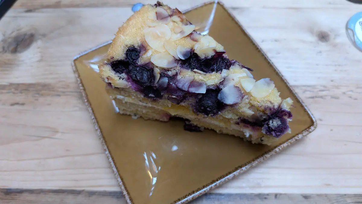 Vegan Bakery bakes